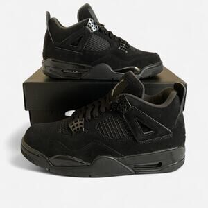 Air jordan 4 retro black cat - size 9 M / 10.5 W US